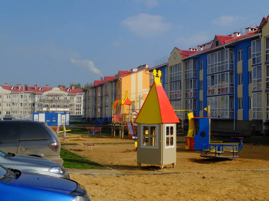 Вид дома 1 с квартирами студиями в микрорайоне Просторный город Кохма Ивановской области